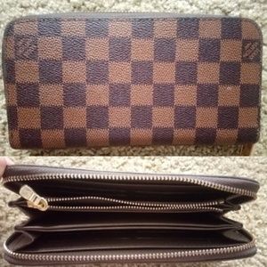Faux Louis Vuitton Wallet